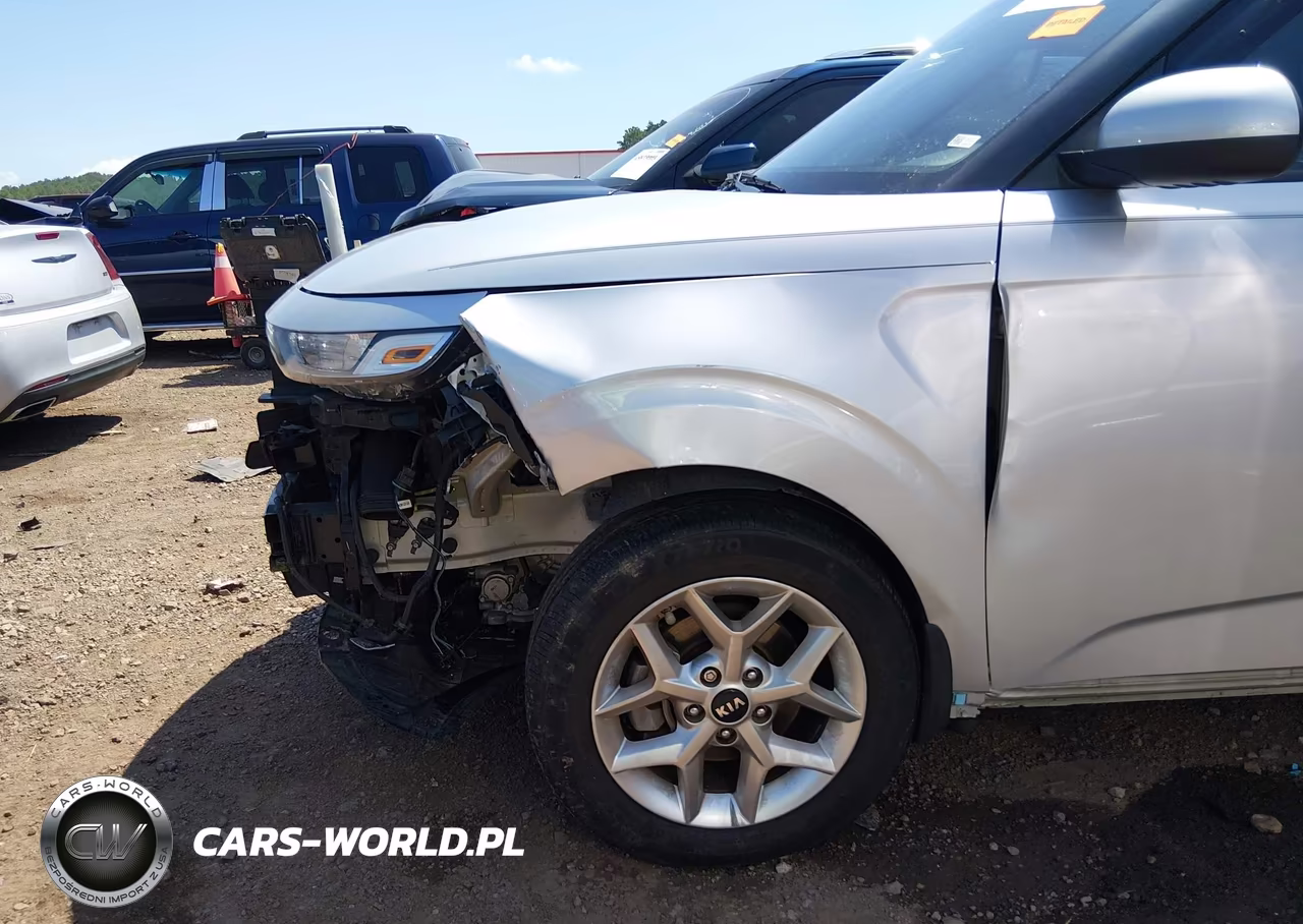 2020 Kia Soul S VIN:KNDJ23AU6L7117398 - 6