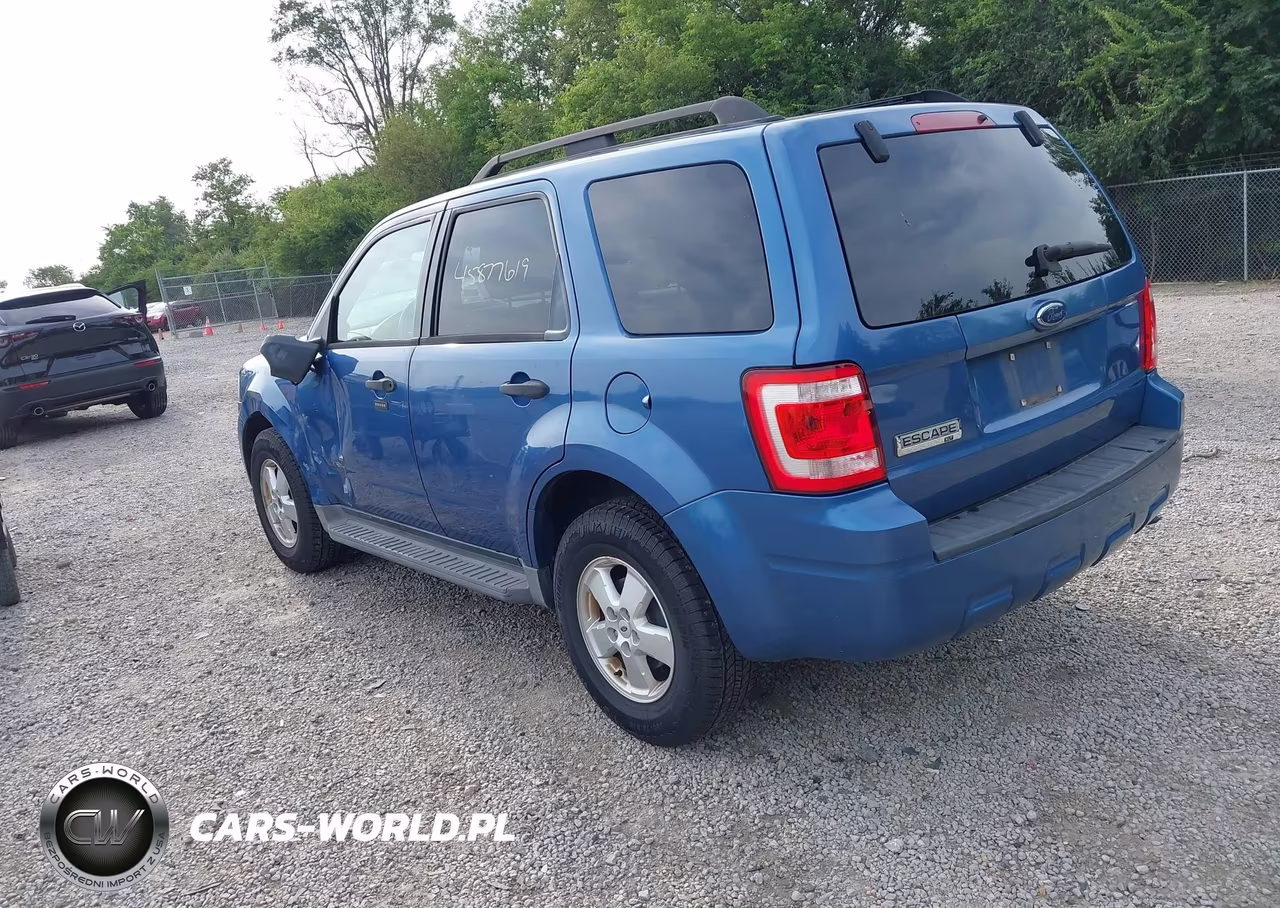 2009 Ford Escape Xlt VIN:1FMCU03G49KB86228 - 3