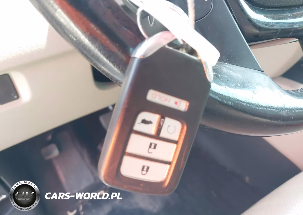 2018 Honda Pilot Elite VIN:5FNYF6H05JB046192 - 11