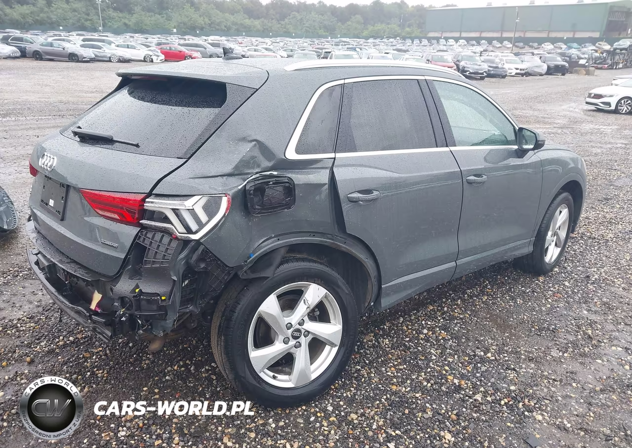 2022 Audi Q3 Premium 40 Tfsi Quattro Tiptronic VIN:WA1AUCF38N1005051 - 4