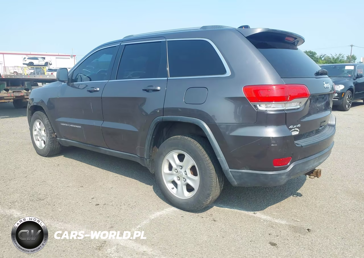 2014 Jeep Grand Cherokee Laredo VIN:1C4RJFAGXEC333685 - 3
