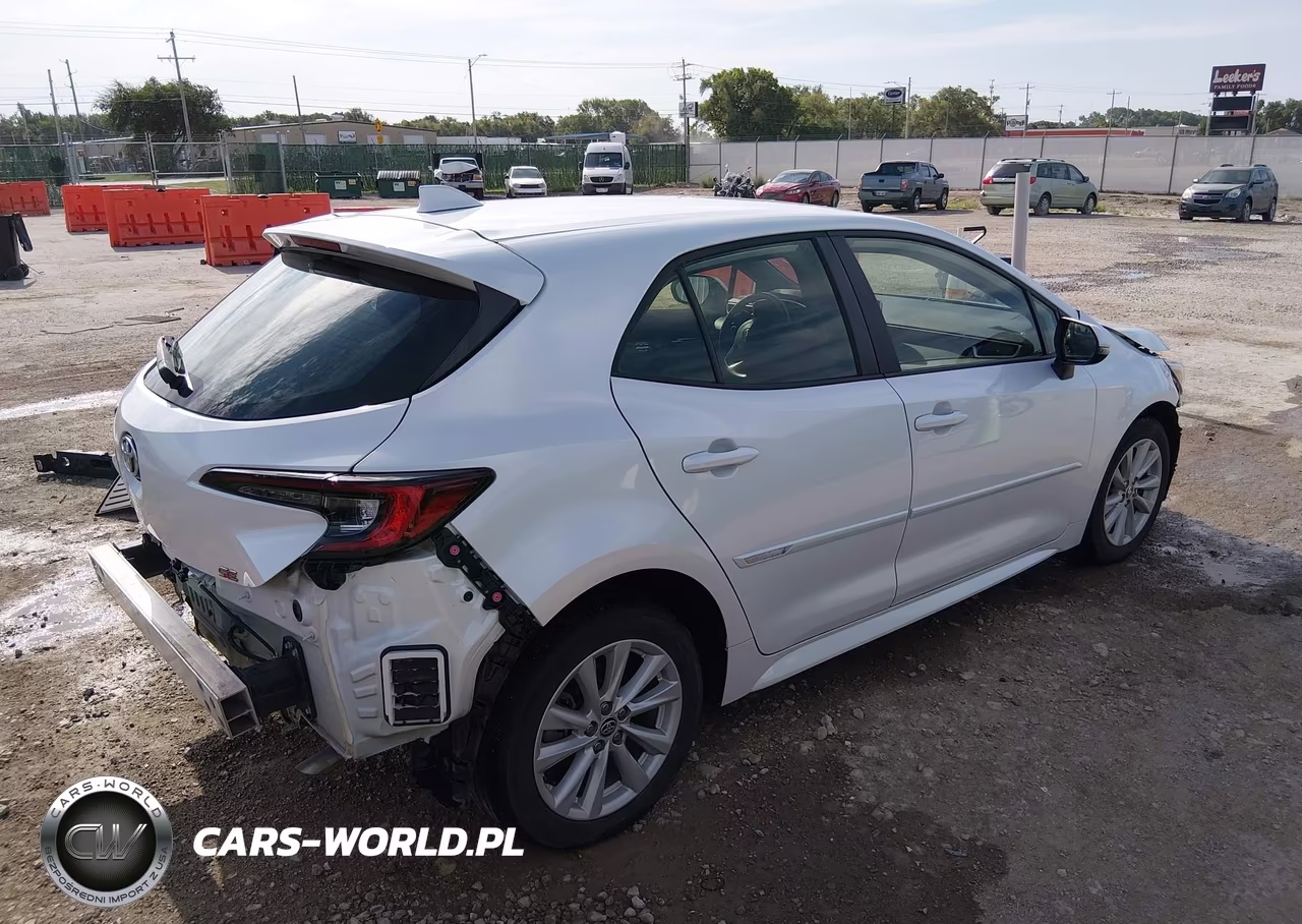 2023 Toyota Corolla Se VIN:JTND4MBE5P3207560 - 4