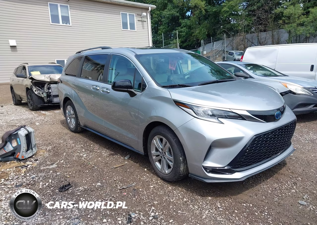 2022 Toyota Sienna Xse – zdjęcie 1 z 16