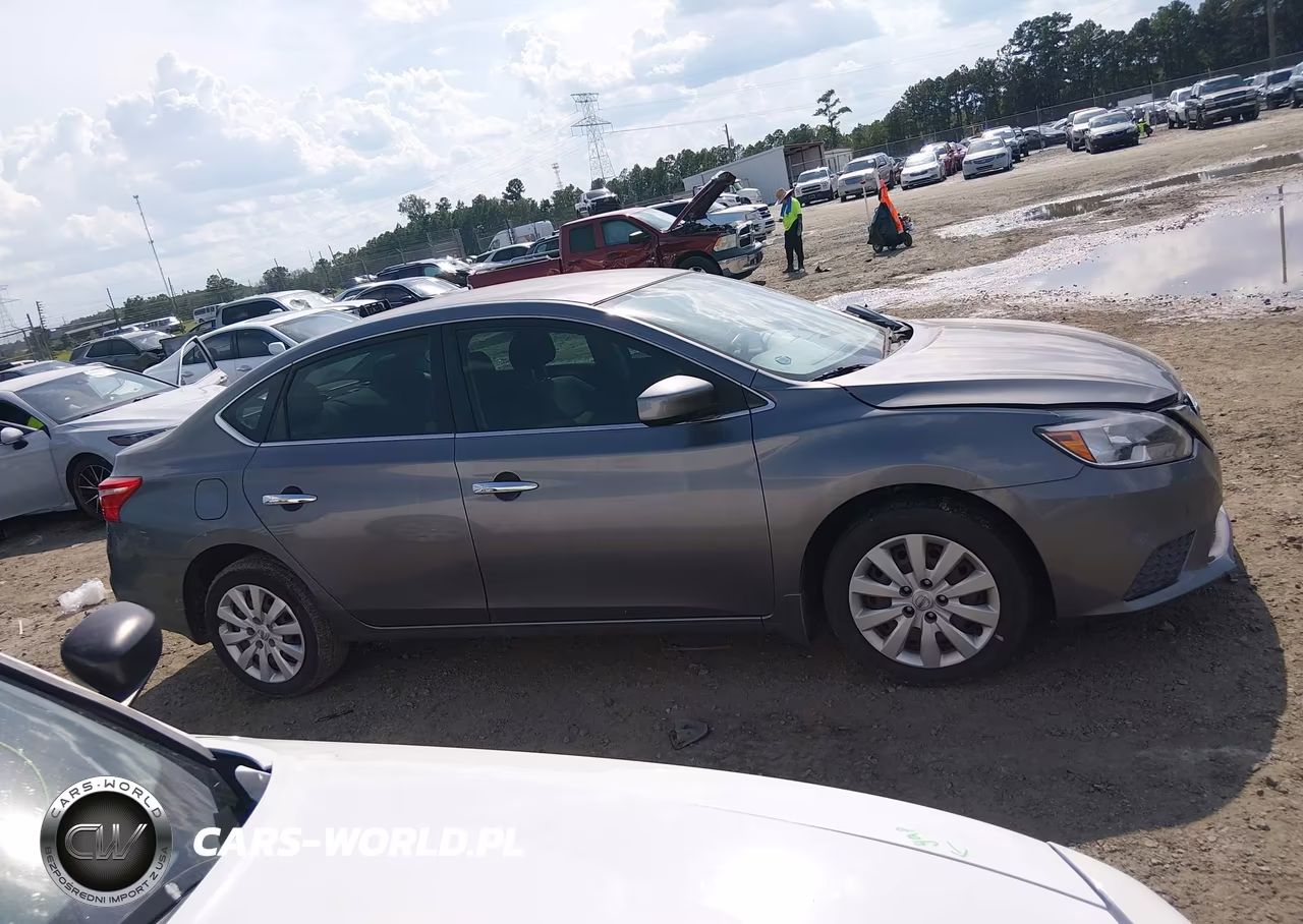 2019 Nissan Sentra S VIN:3N1AB7AP3KY411570 - 12