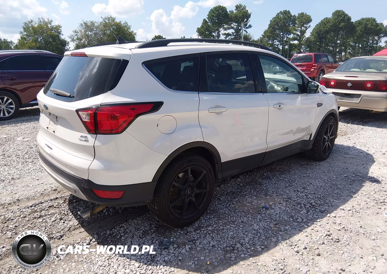 2019 Ford Escape Sel VIN:1FMCU9HD2KUB45142 - 4