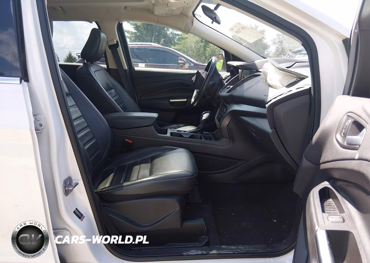 2019 Ford Escape Sel VIN:1FMCU9HD2KUB45142 - 5