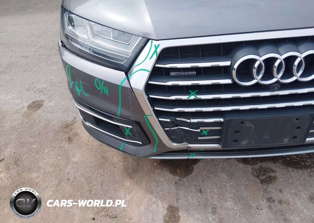 2017 Audi Q7 3.0T Premium VIN:WA1VAAF78HD011341 - 6