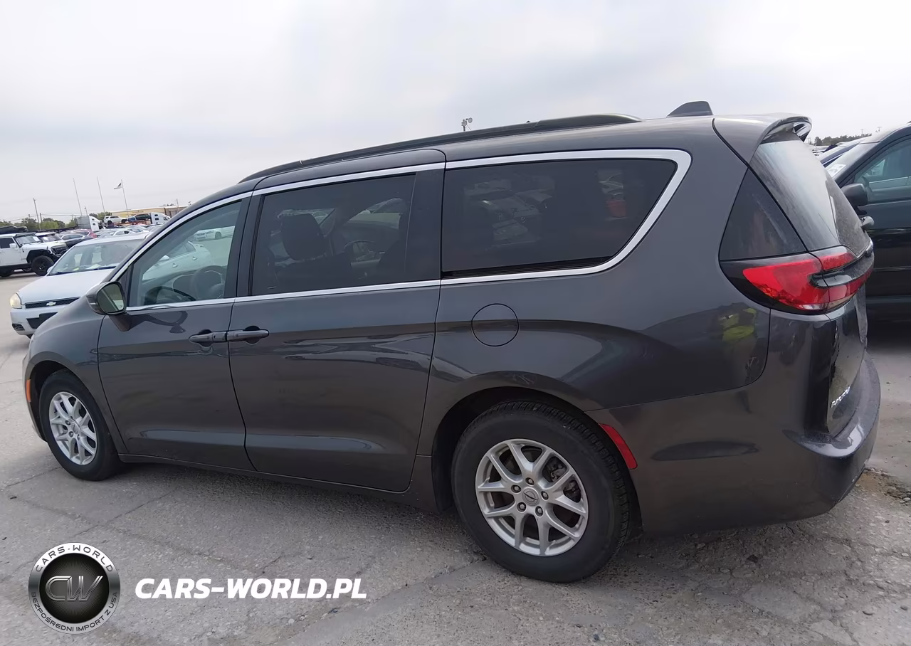 2022 Chrysler Pacifica Touring L VIN:2C4RC1BG0NR215308 - 14