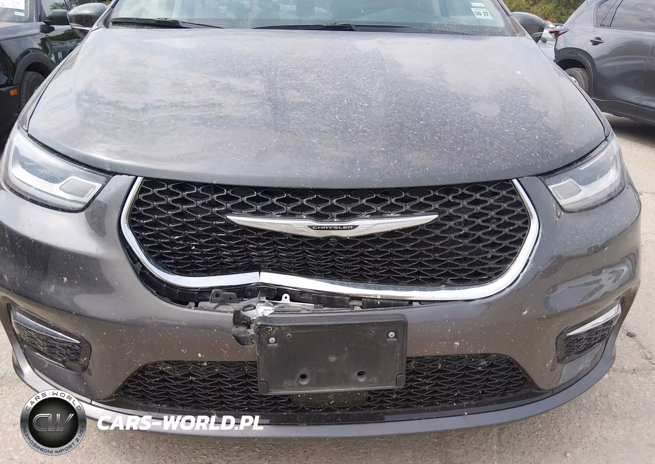 2022 Chrysler Pacifica Touring L VIN:2C4RC1BG0NR215308 - 6