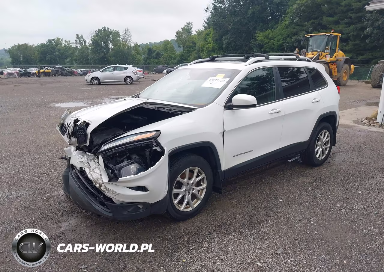 2016 Jeep Cherokee Latitude VIN:1C4PJMCB7GW333075 - 2