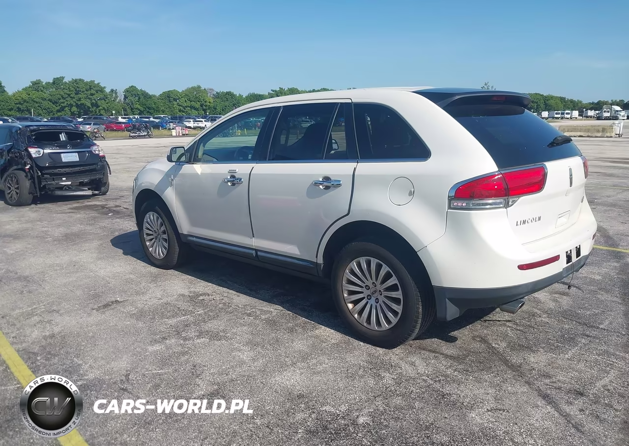 2013 Lincoln Mkx VIN:2LMDJ6JK1DBL44751 - 3