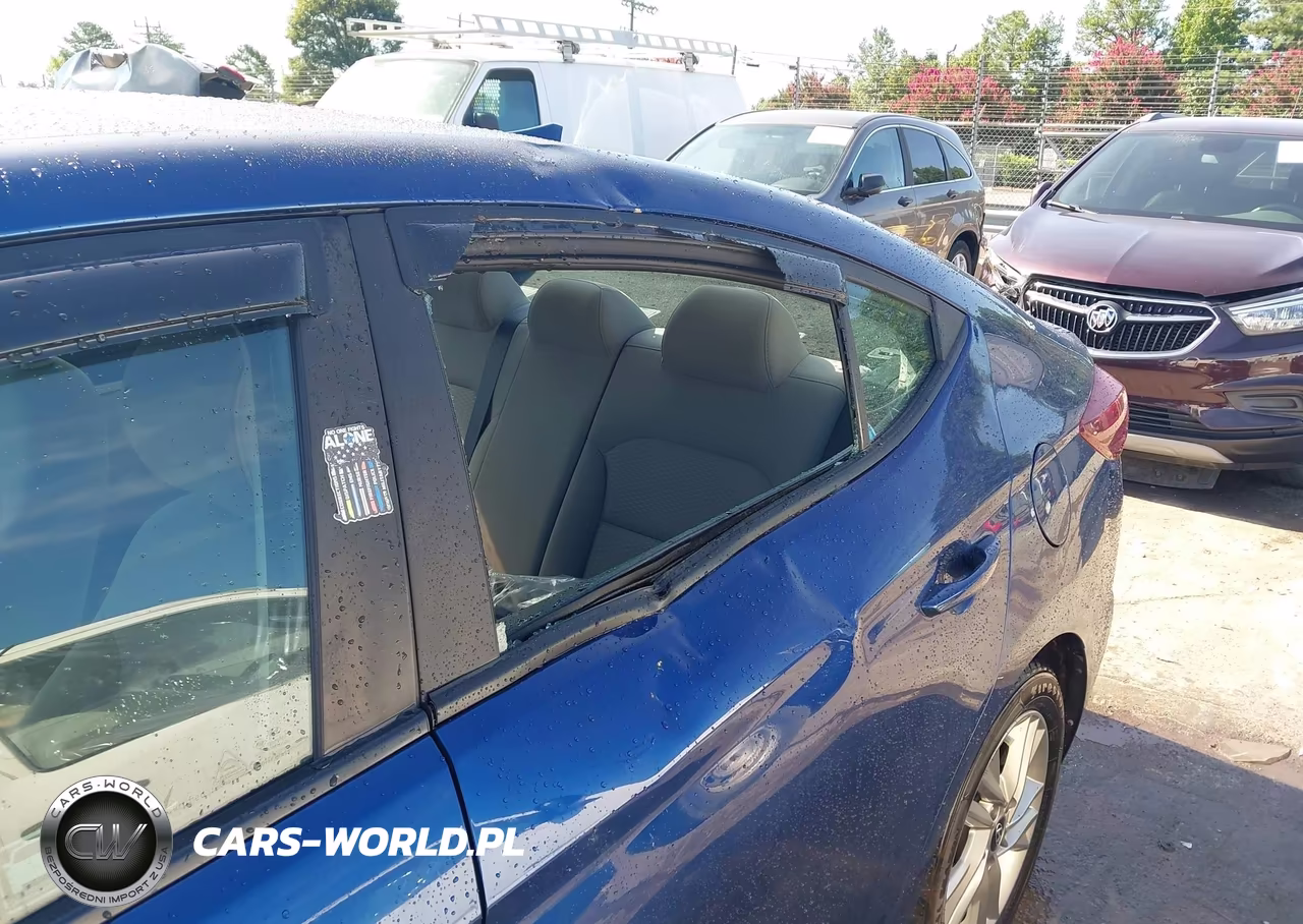 2019 Hyundai Elantra Sel VIN:5NPD84LF5KH420960 - 17