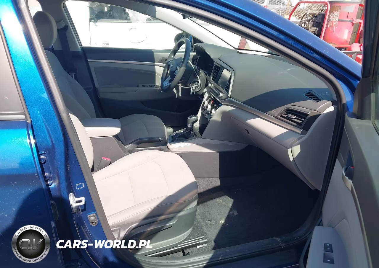 2019 Hyundai Elantra Sel VIN:5NPD84LF5KH420960 - 5
