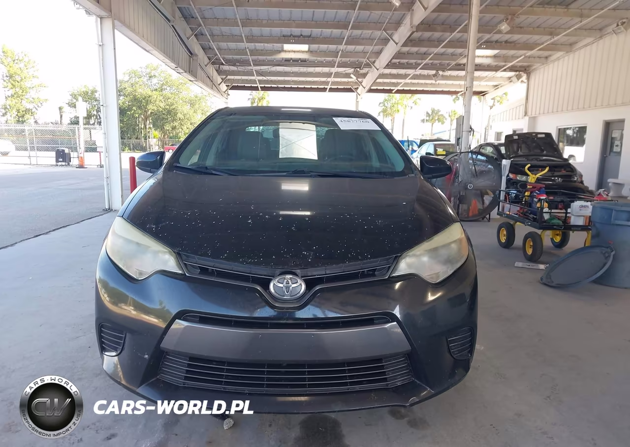 2015 Toyota Corolla Le VIN:2T1BURHE9FC329179 - 13