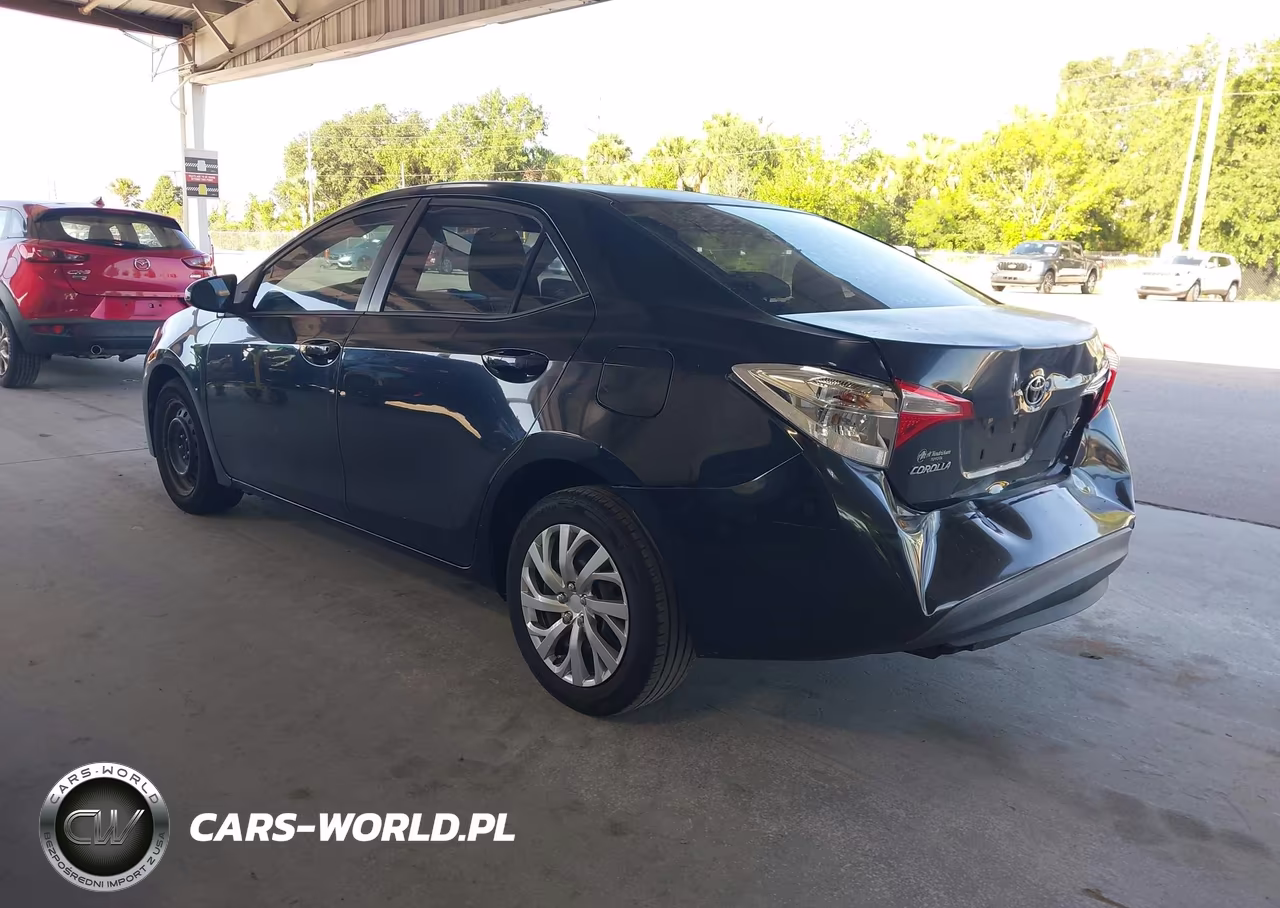 2015 Toyota Corolla Le VIN:2T1BURHE9FC329179 - 3