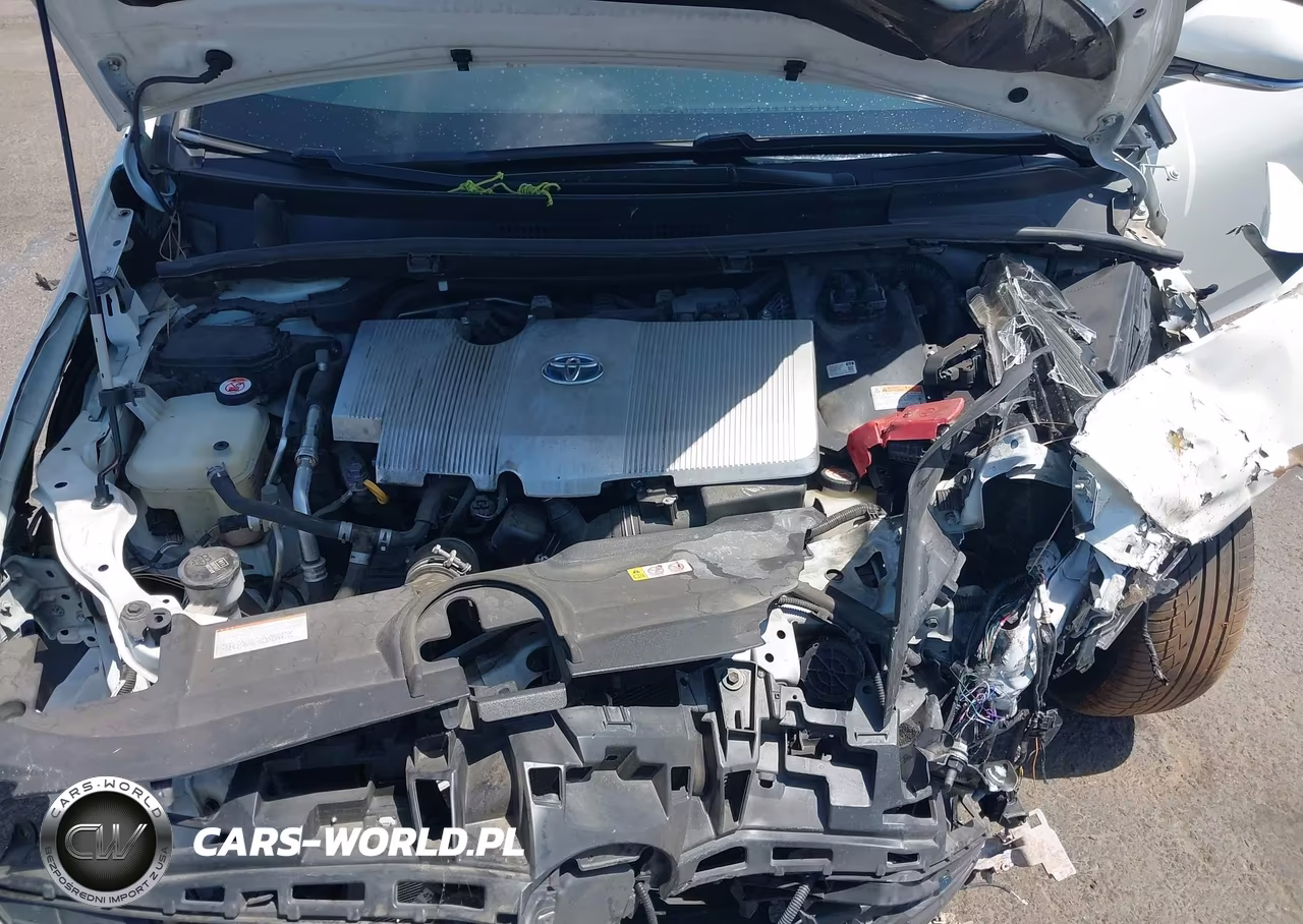 2019 Toyota Prius Xle VIN:JTDL9RFU0K3011650 - 10