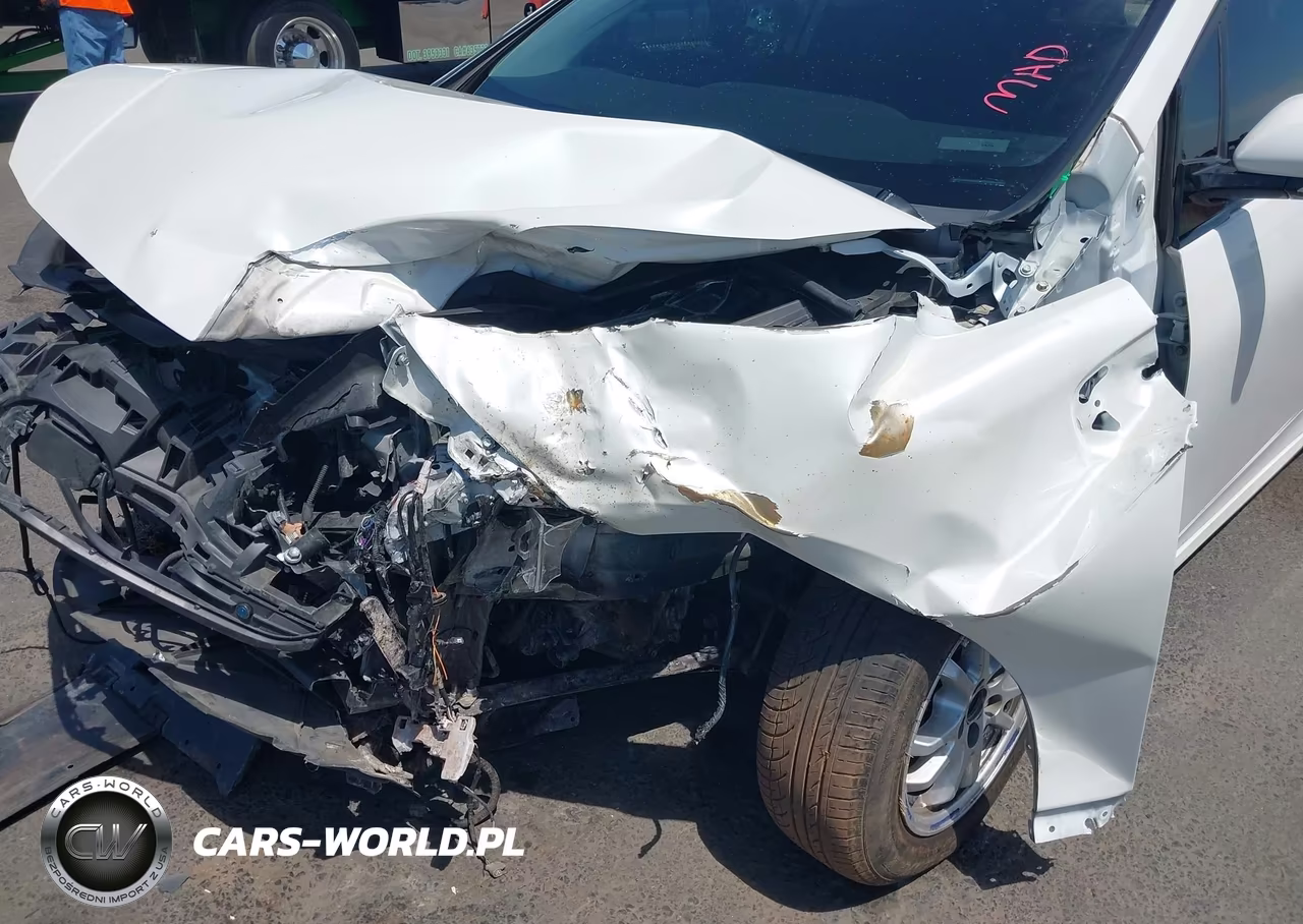 2019 Toyota Prius Xle VIN:JTDL9RFU0K3011650 - 6