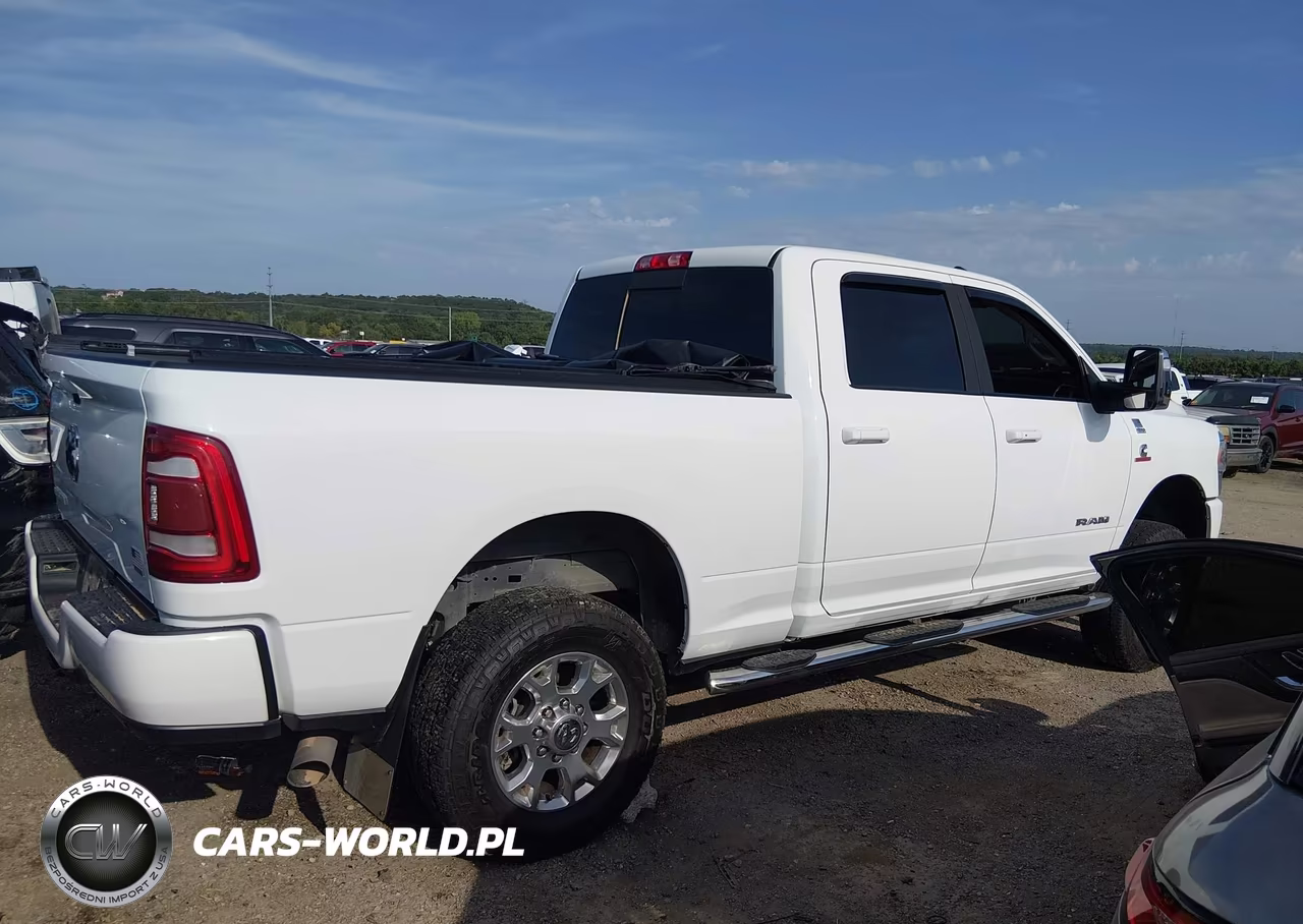 2024 Ram 2500 Laramie 4X4 6'4 Box VIN:3C6UR5FL1RG195984 - 13