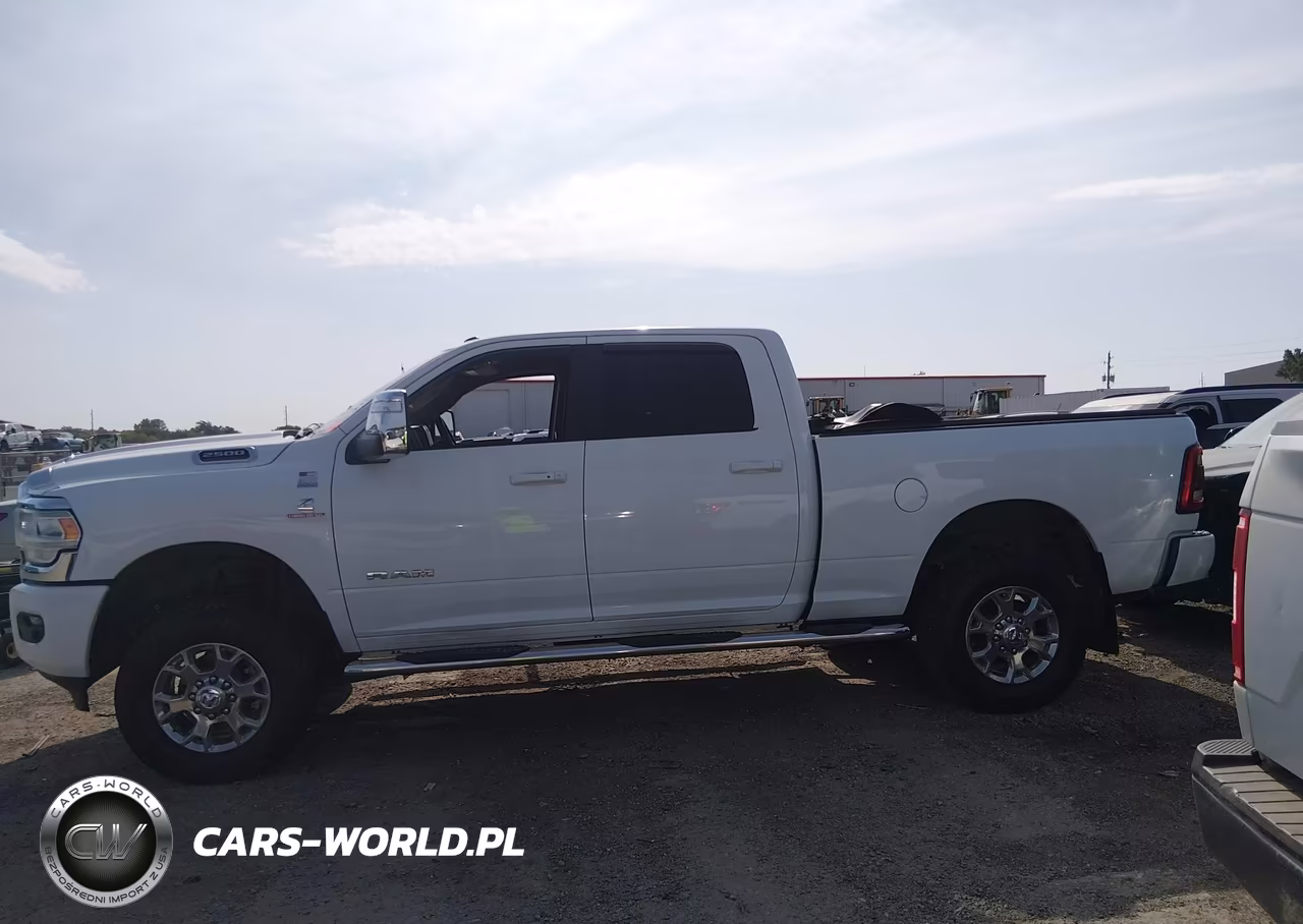 2024 Ram 2500 Laramie 4X4 6'4 Box VIN:3C6UR5FL1RG195984 - 14