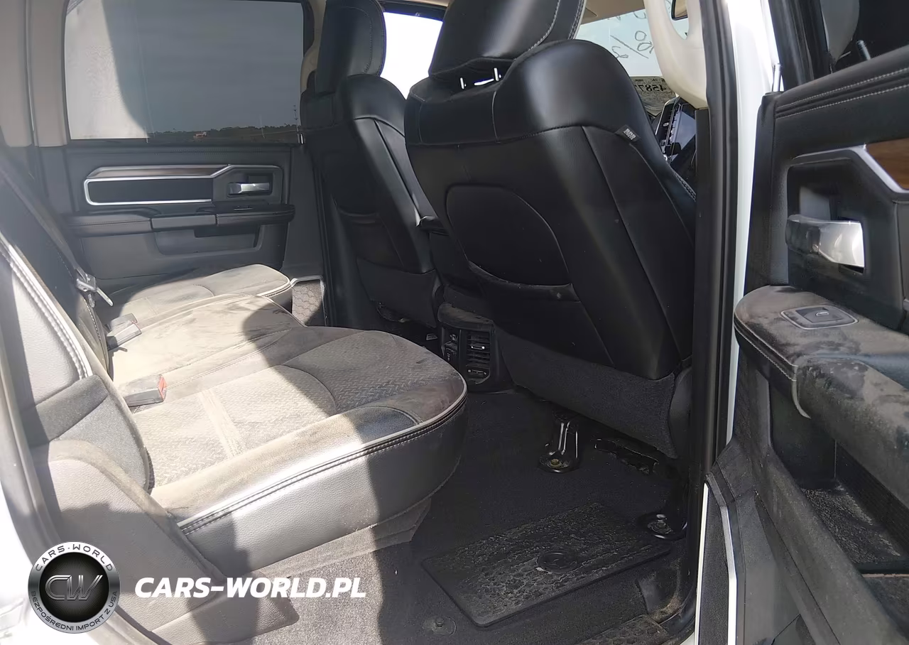 2024 Ram 2500 Laramie 4X4 6'4 Box VIN:3C6UR5FL1RG195984 - 8