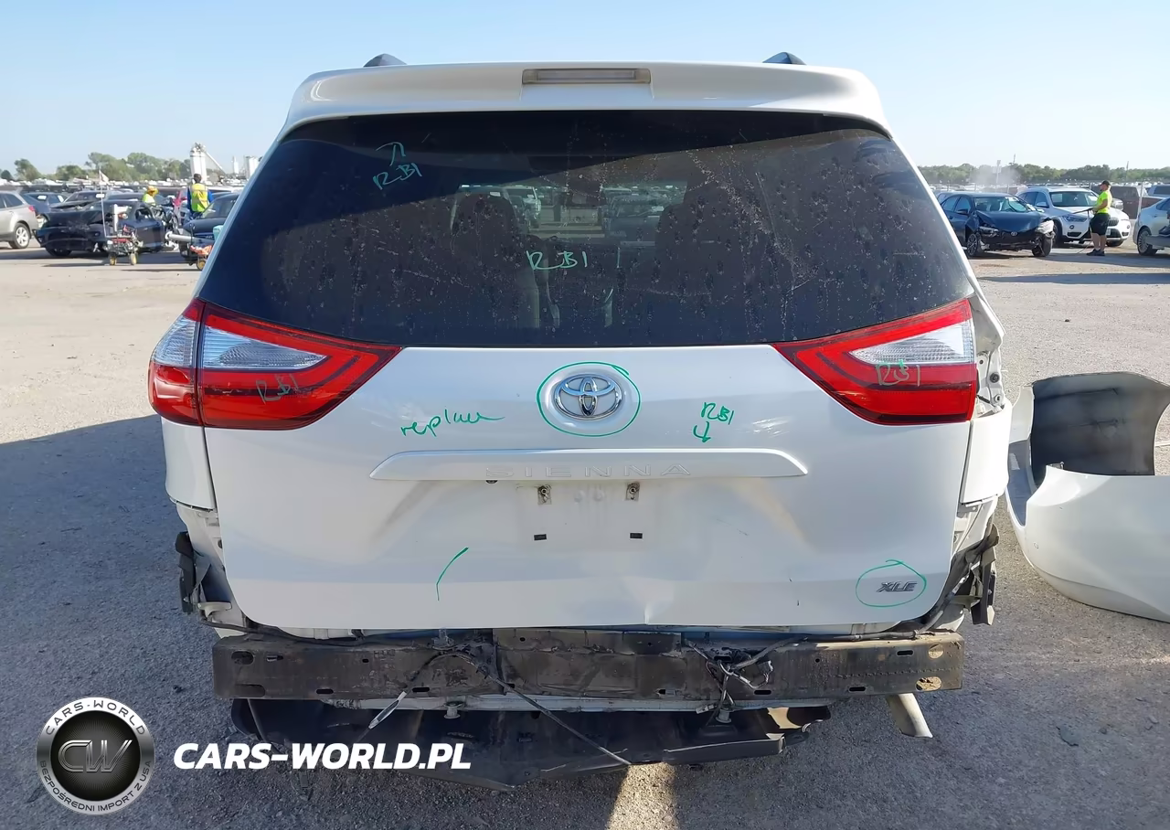 2015 Toyota Sienna Xle 8 Passenger VIN:5TDYK3DC9FS677718 - 17