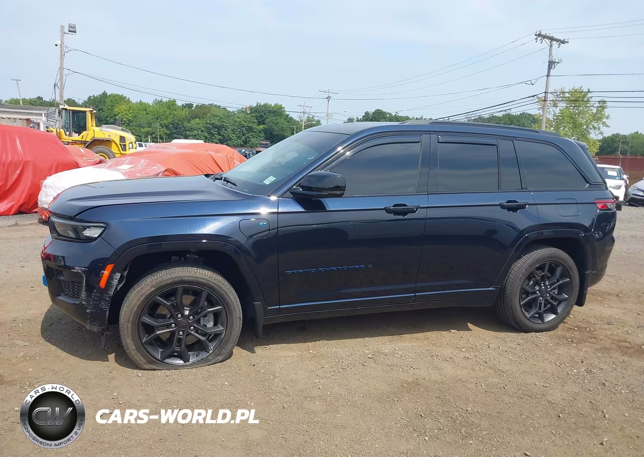 2023 Jeep Grand Cherokee 4Xe 30Th Anniversary VIN:1C4RJYB60P8892461 - 14