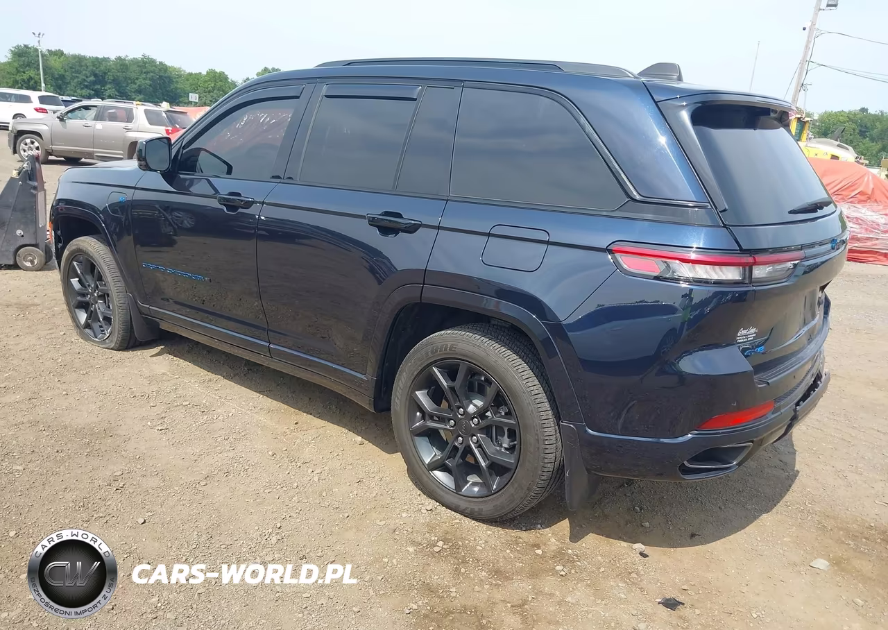 2023 Jeep Grand Cherokee 4Xe 30Th Anniversary VIN:1C4RJYB60P8892461 - 3