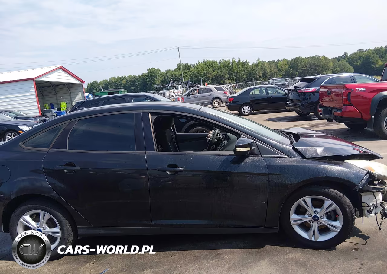 2014 Ford Focus Se VIN:1FADP3F29EL298440 - 13