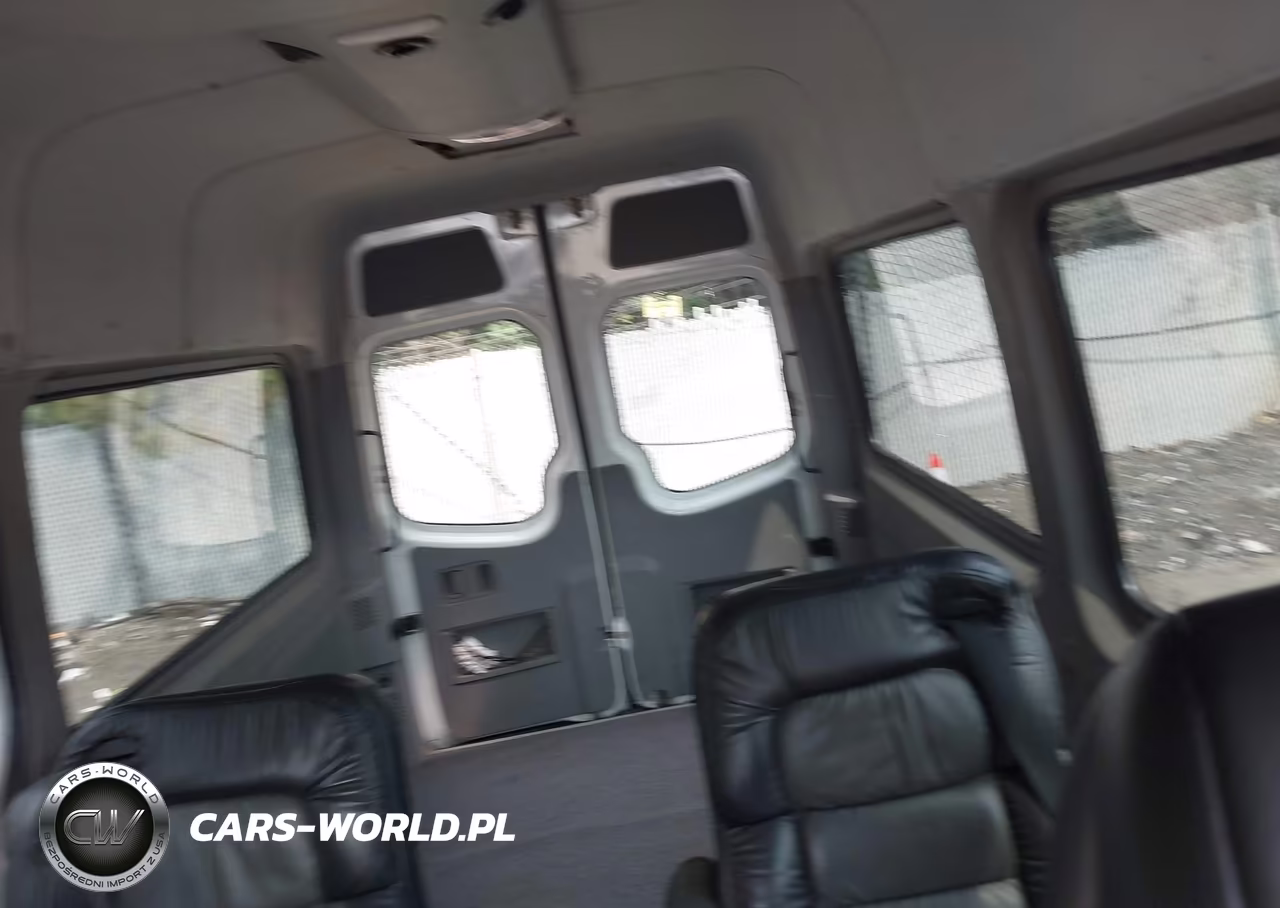 2007 Freightliner Sprinter 2500 VIN:WDRPE745775184882 - 8