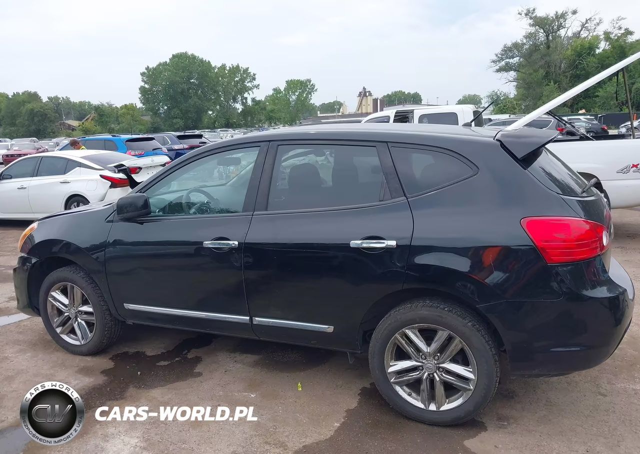 2011 Nissan Rogue S Krom Edition VIN:JN8AS5MV3BW288831 - 14