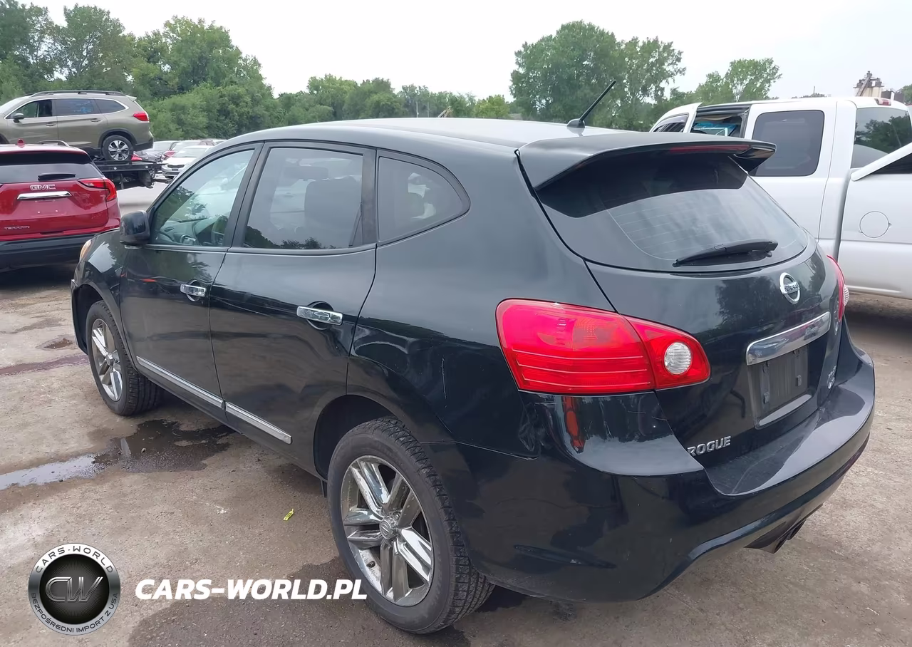 2011 Nissan Rogue S Krom Edition VIN:JN8AS5MV3BW288831 - 3