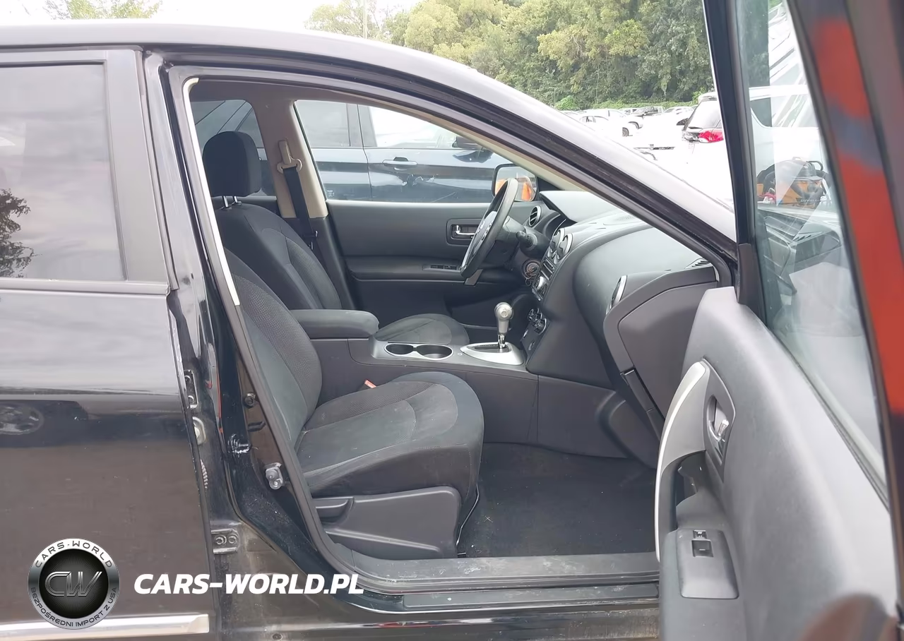 2011 Nissan Rogue S Krom Edition VIN:JN8AS5MV3BW288831 - 5