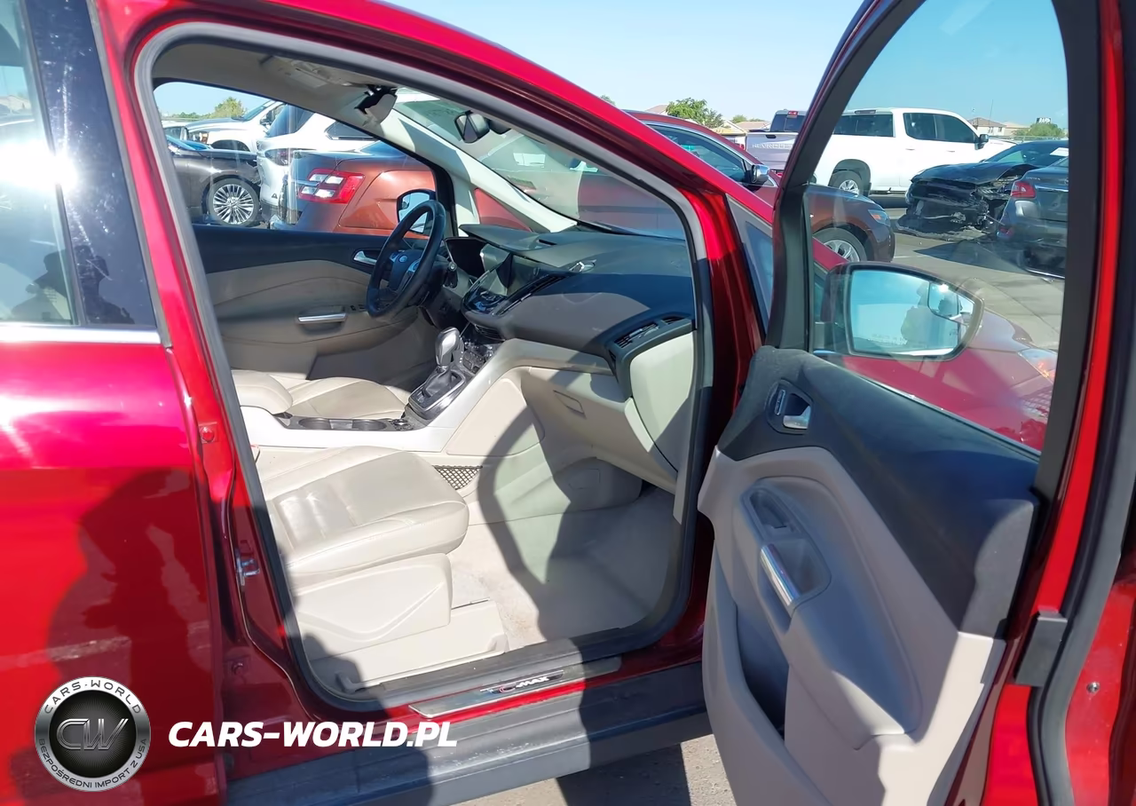 2015 Ford C-Max Hybrid Sel VIN:1FADP5BU0FL105399 - 5