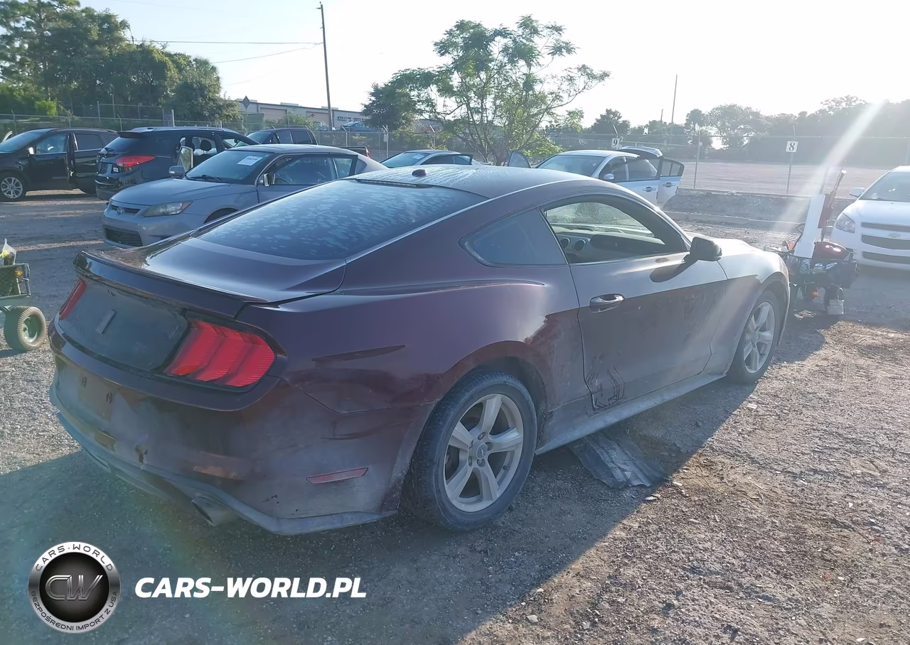 2018 Ford Mustang Ecoboost VIN:1FA6P8TH6J5185526 - 4