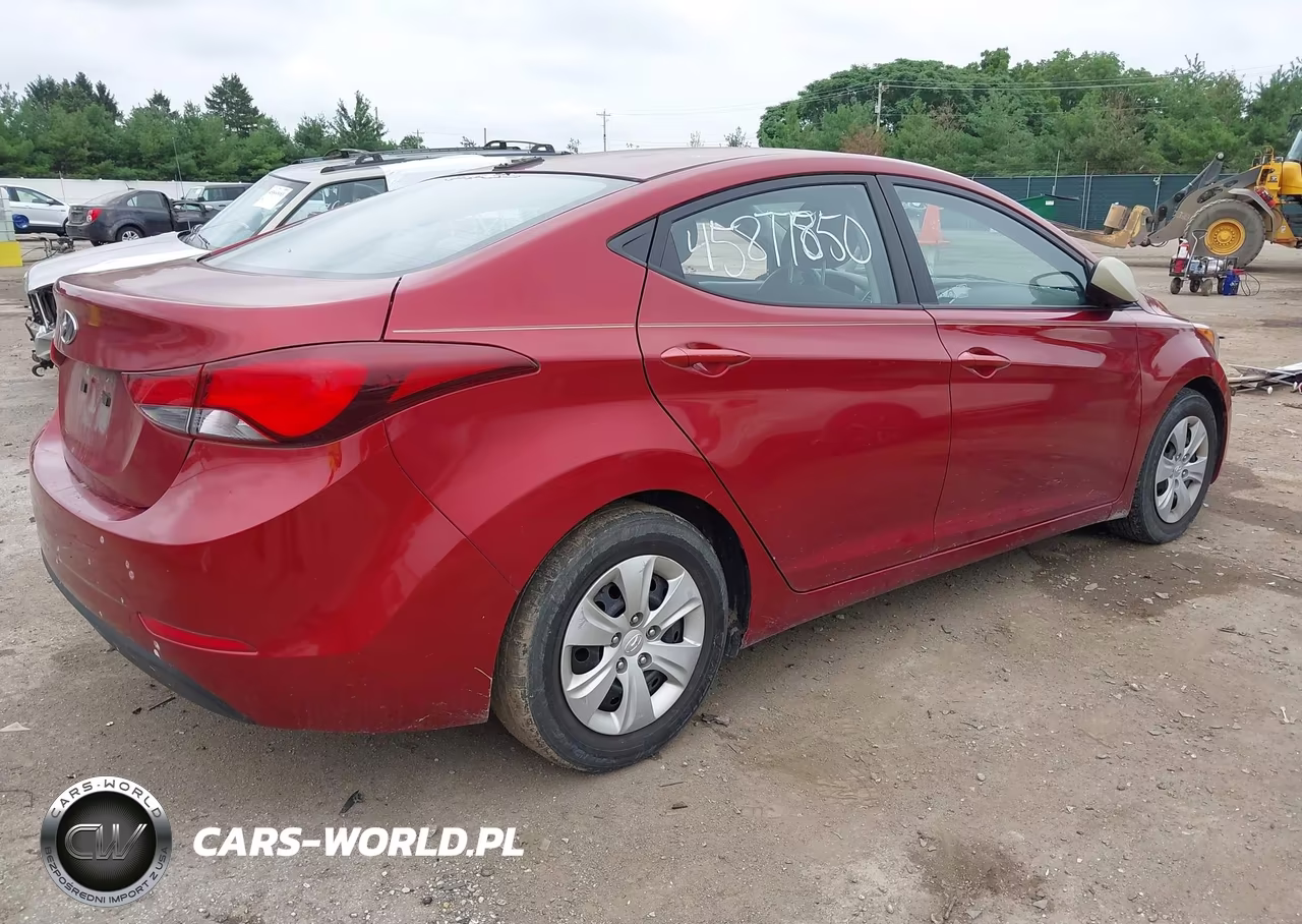 2016 Hyundai Elantra Se VIN:5NPDH4AE1GH793818 - 4