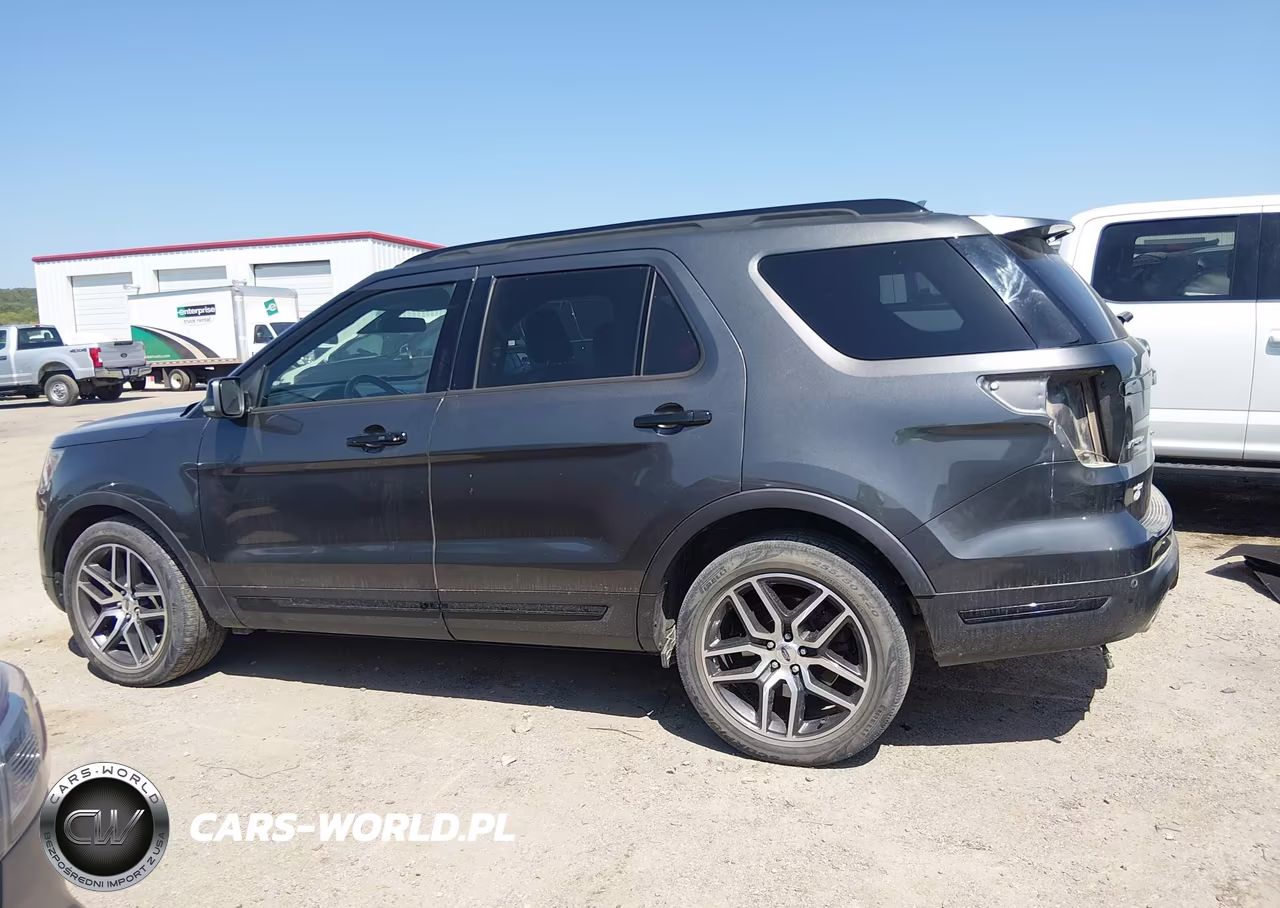 2018 Ford Explorer Sport VIN:1FM5K8GT0JGA67183 - 14
