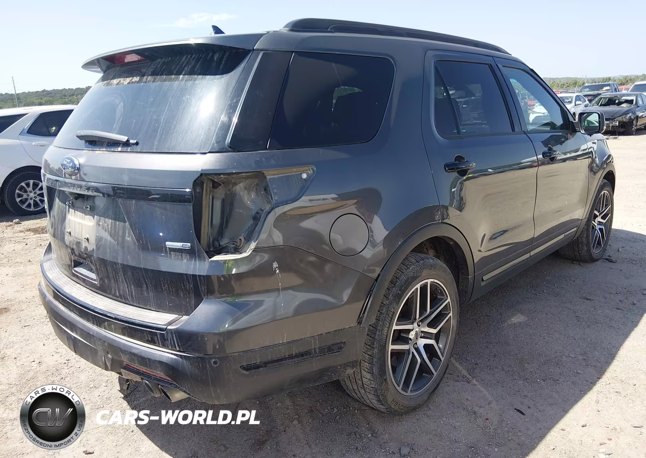 2018 Ford Explorer Sport VIN:1FM5K8GT0JGA67183 - 4