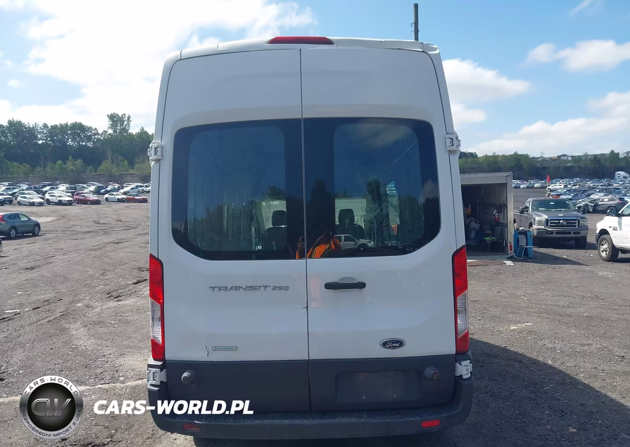 2015 Ford Transit-250 VIN:1FTNR2XG1FKB07257 - 16