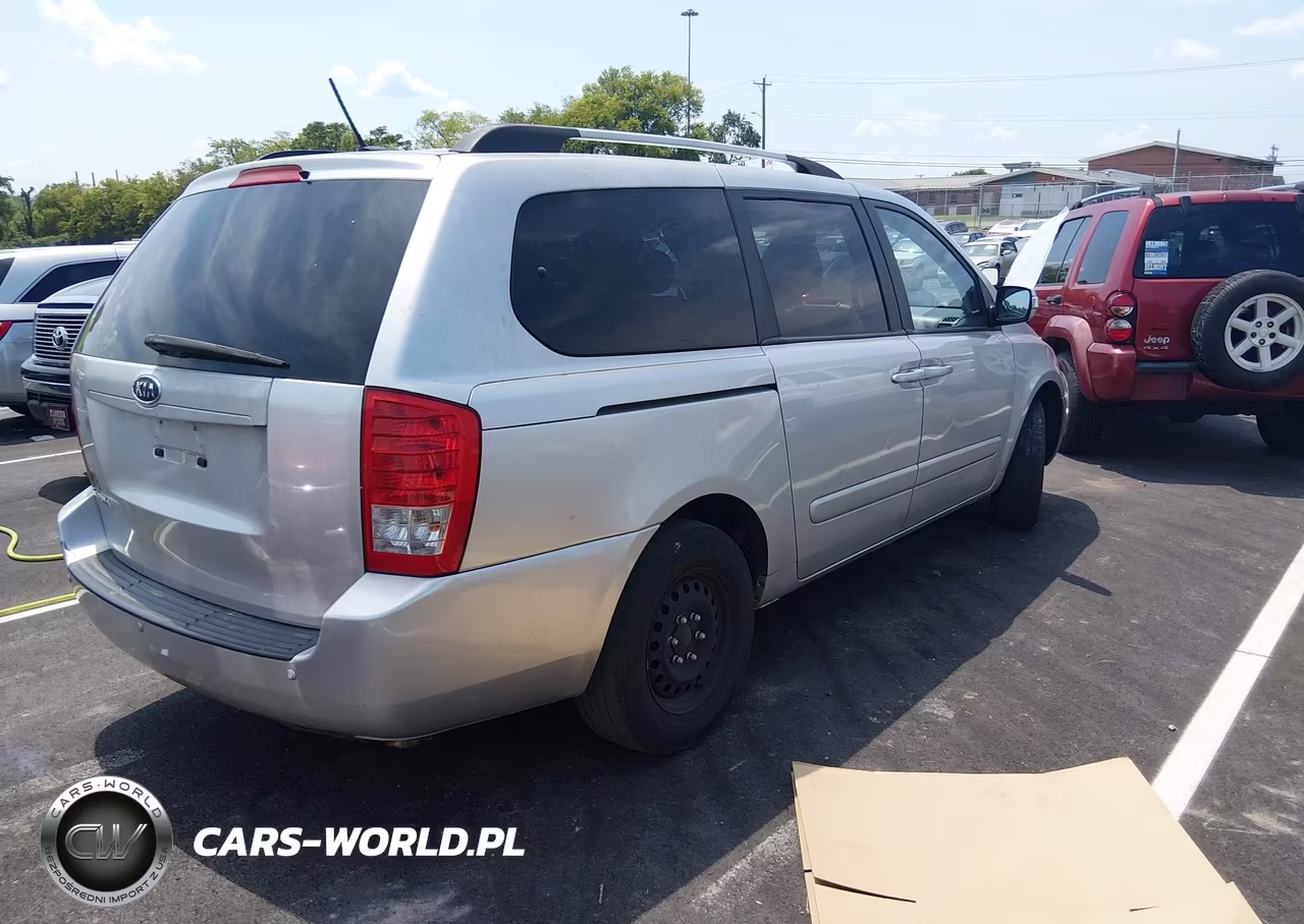 2012 Kia Sedona Lx VIN:KNDMG4C7XC6474665 - 4