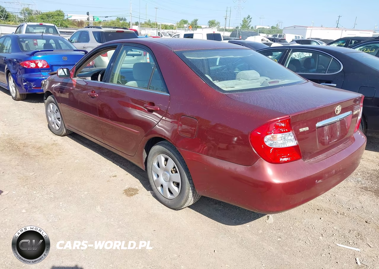 2004 Toyota Camry Le VIN:4T1BE32K54U354553 - 3