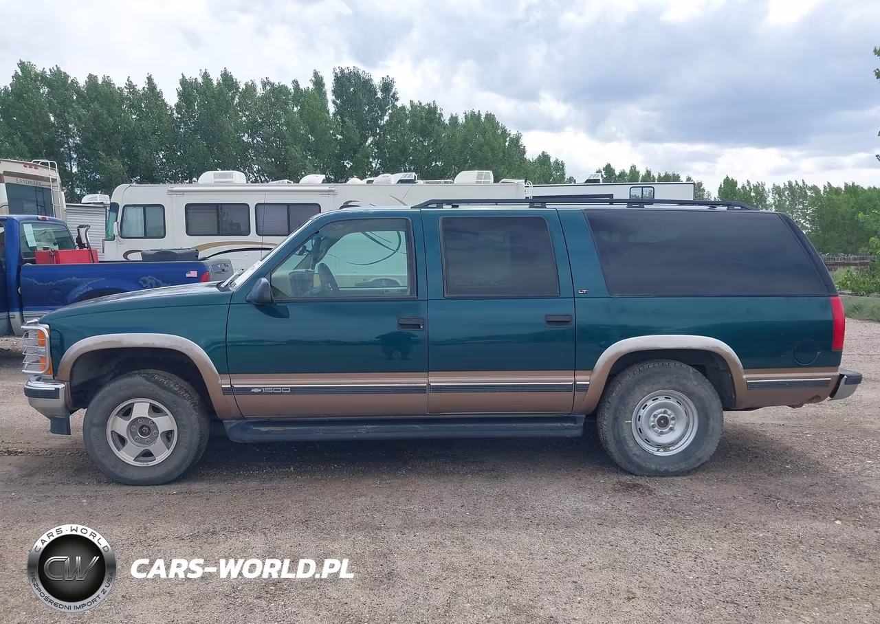 1998 Chevrolet Suburban 1500 VIN:1GNFK16R6WJ325715 - 12