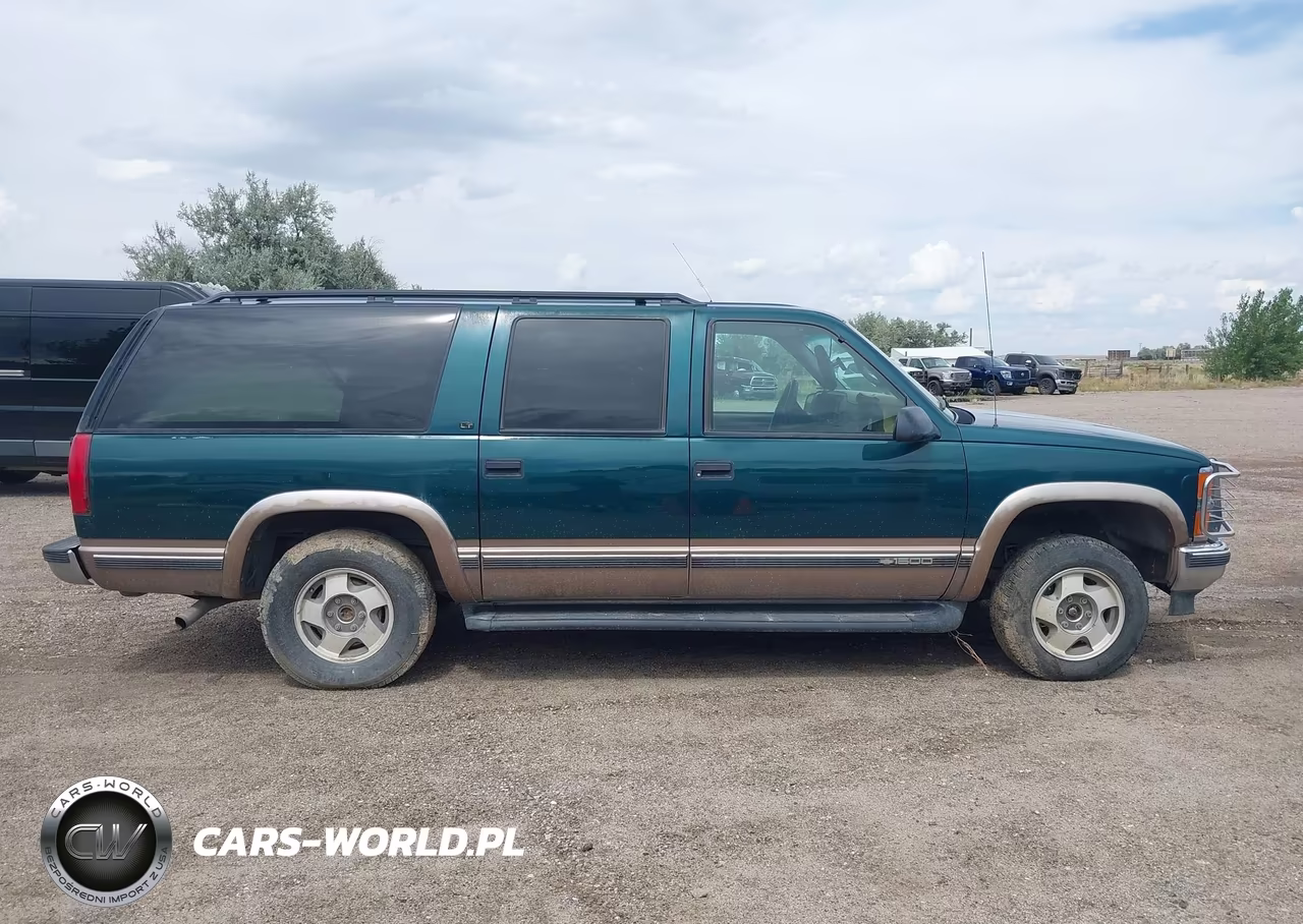 1998 Chevrolet Suburban 1500 VIN:1GNFK16R6WJ325715 - 13