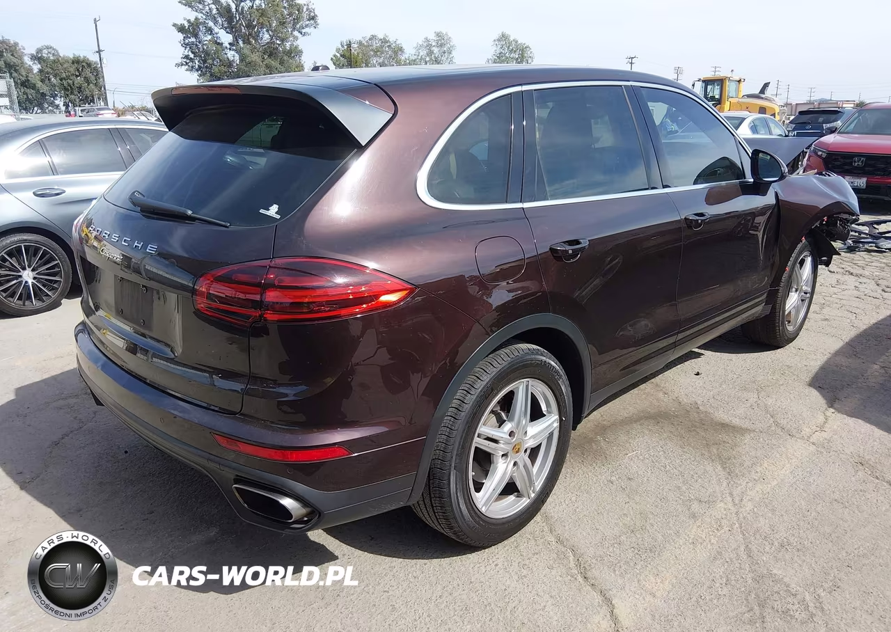 2016 Porsche Cayenne VIN:WP1AA2A25GLA01049 - 4