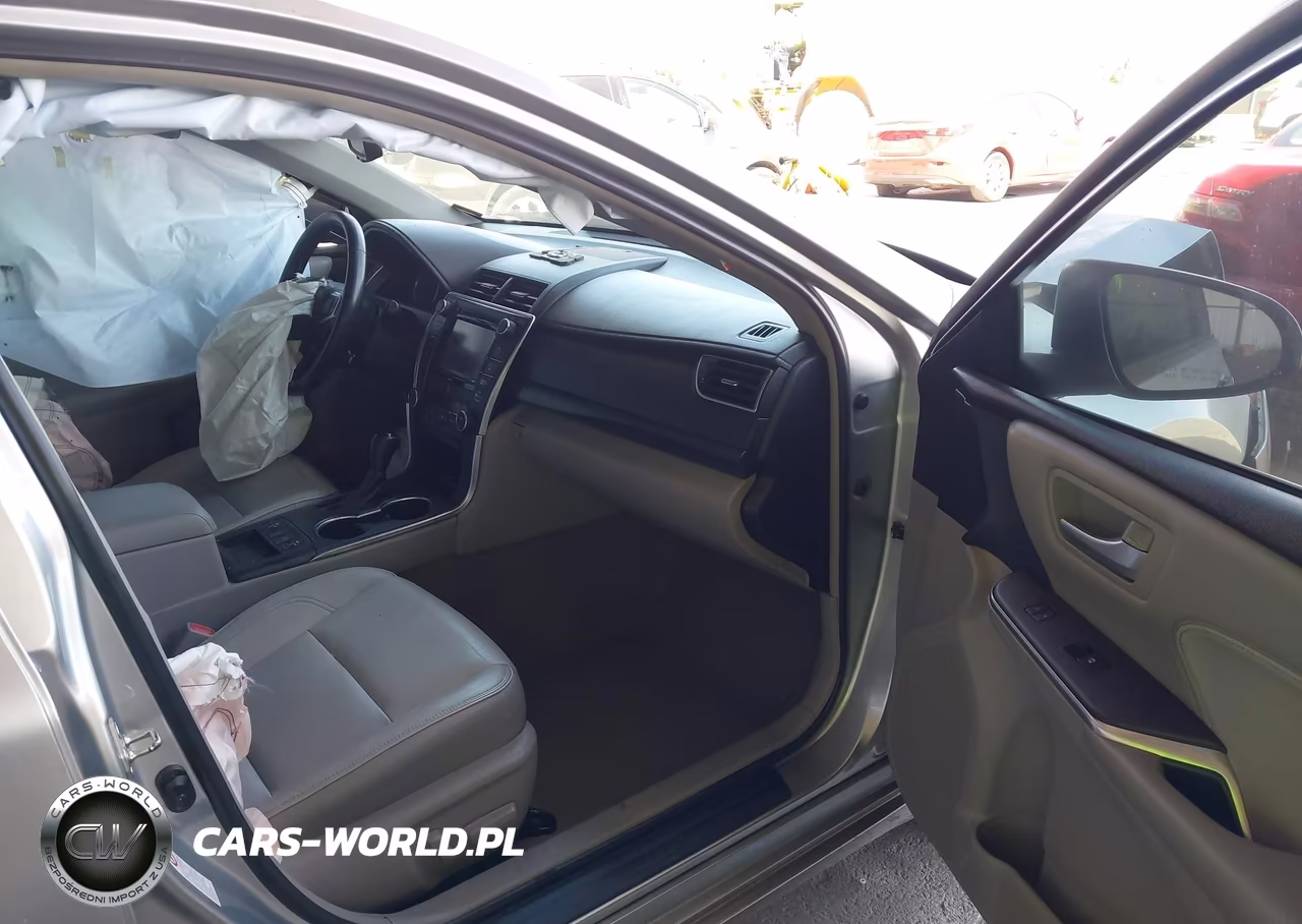 2016 Toyota Camry Hybrid Xle VIN:4T1BD1FK6GU190655 - 5