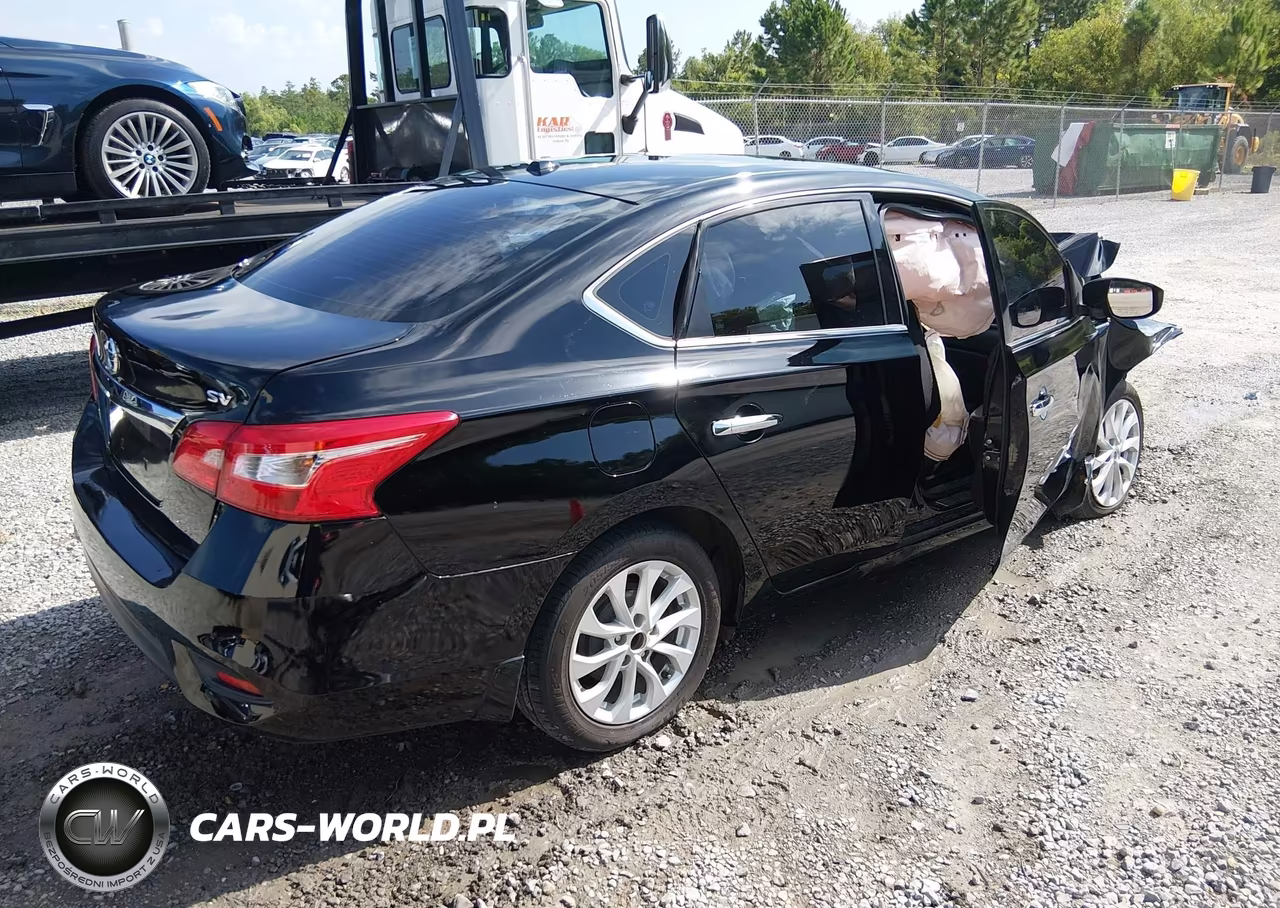 2016 Nissan Sentra S VIN:3N1AB7AP4GY333162 - 4