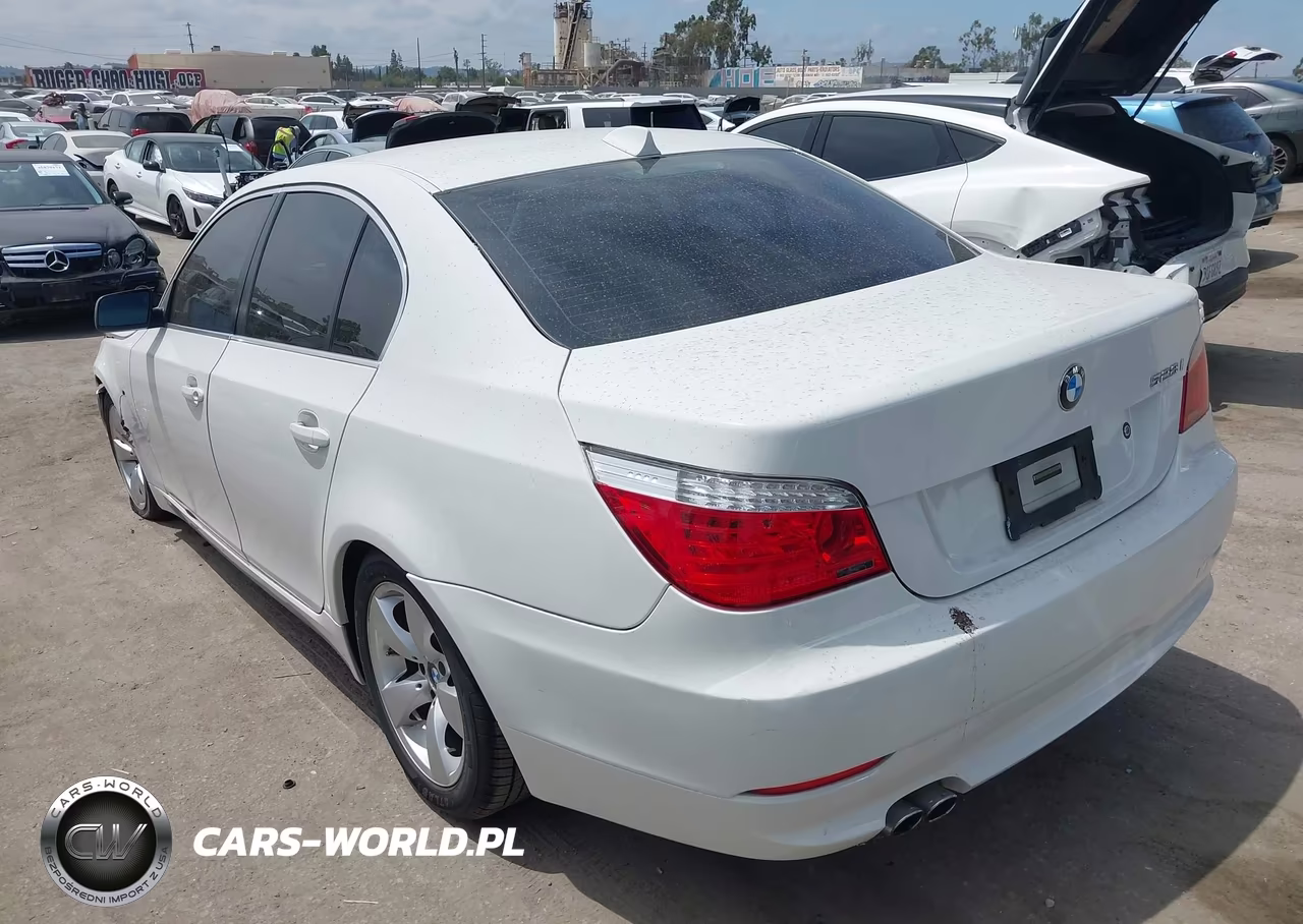2008 BMW 528I VIN:WBANU535X8C110592 - 3