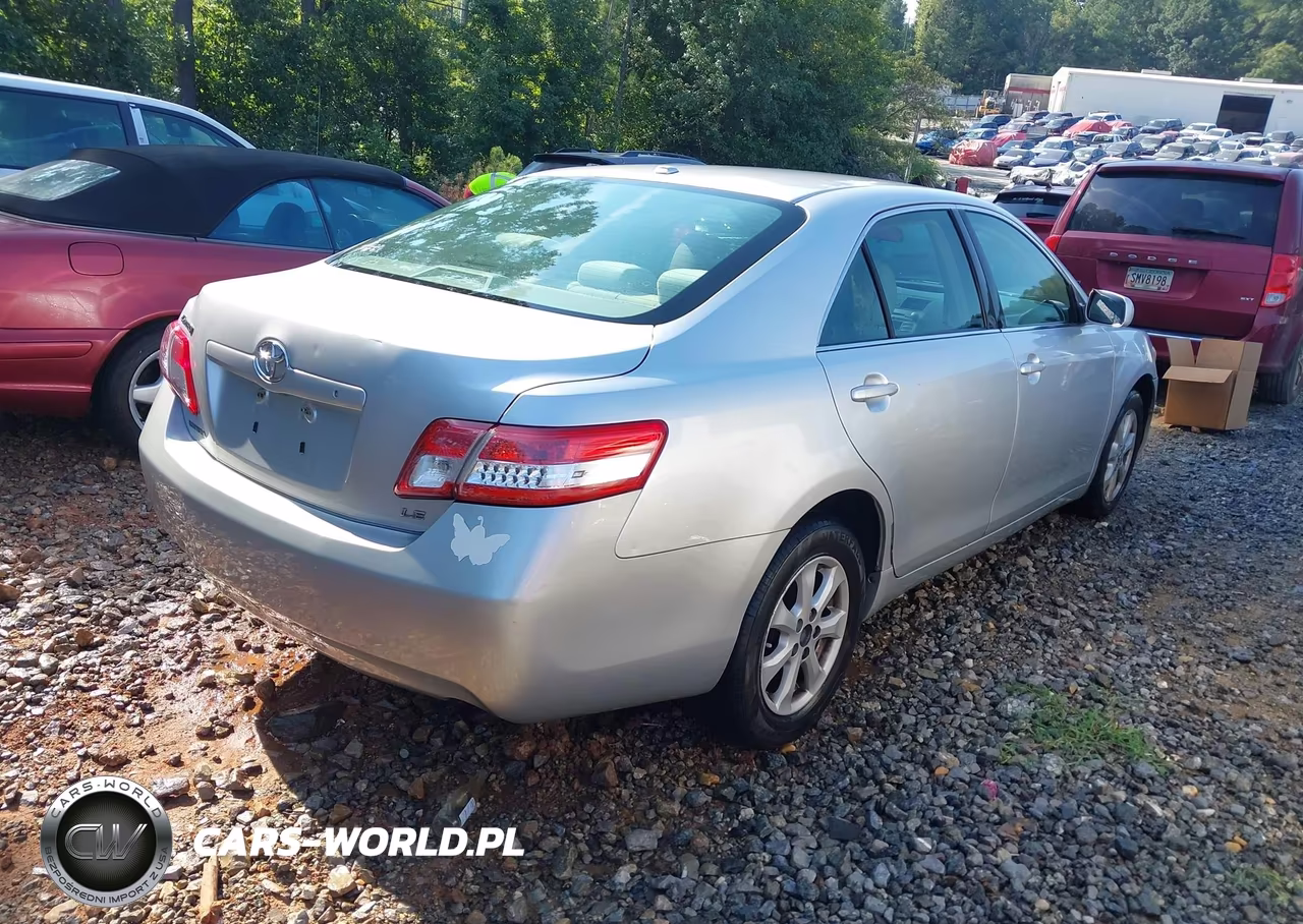 2011 Toyota Camry Le VIN:4T1BF3EK7BU185514 - 4