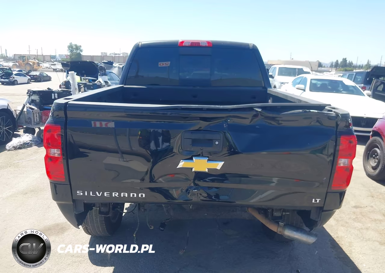 2018 Chevrolet Silverado 1500 1Lt VIN:3GCUKREC6JG159931 - 17