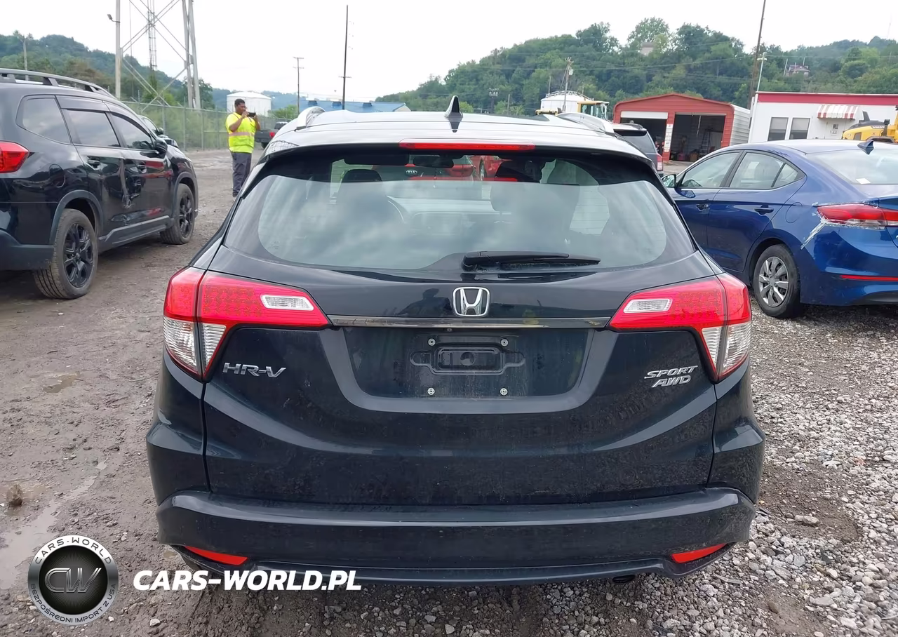 2019 Honda Hr-V Sport VIN:3CZRU6H12KG712322 - 16