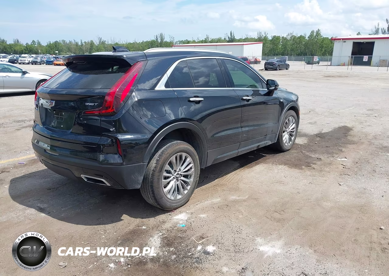 2025 Cadillac Xt4 Fwd Premium Luxury VIN:1GYFZCR48SF160421 - 4